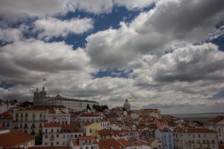 Visão de Lisboa a partir do Miradouro de Santa Luzia